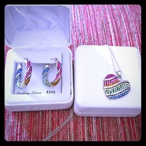 Earrings & necklace set